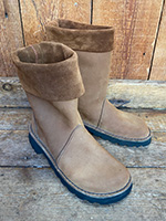 hand made pull on boot